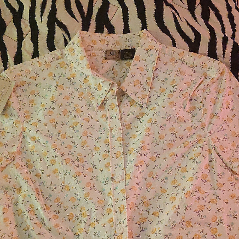 Rafaella Cotton 2 Piece Yellow Flowered Short Sleeve Capri Pant Set
